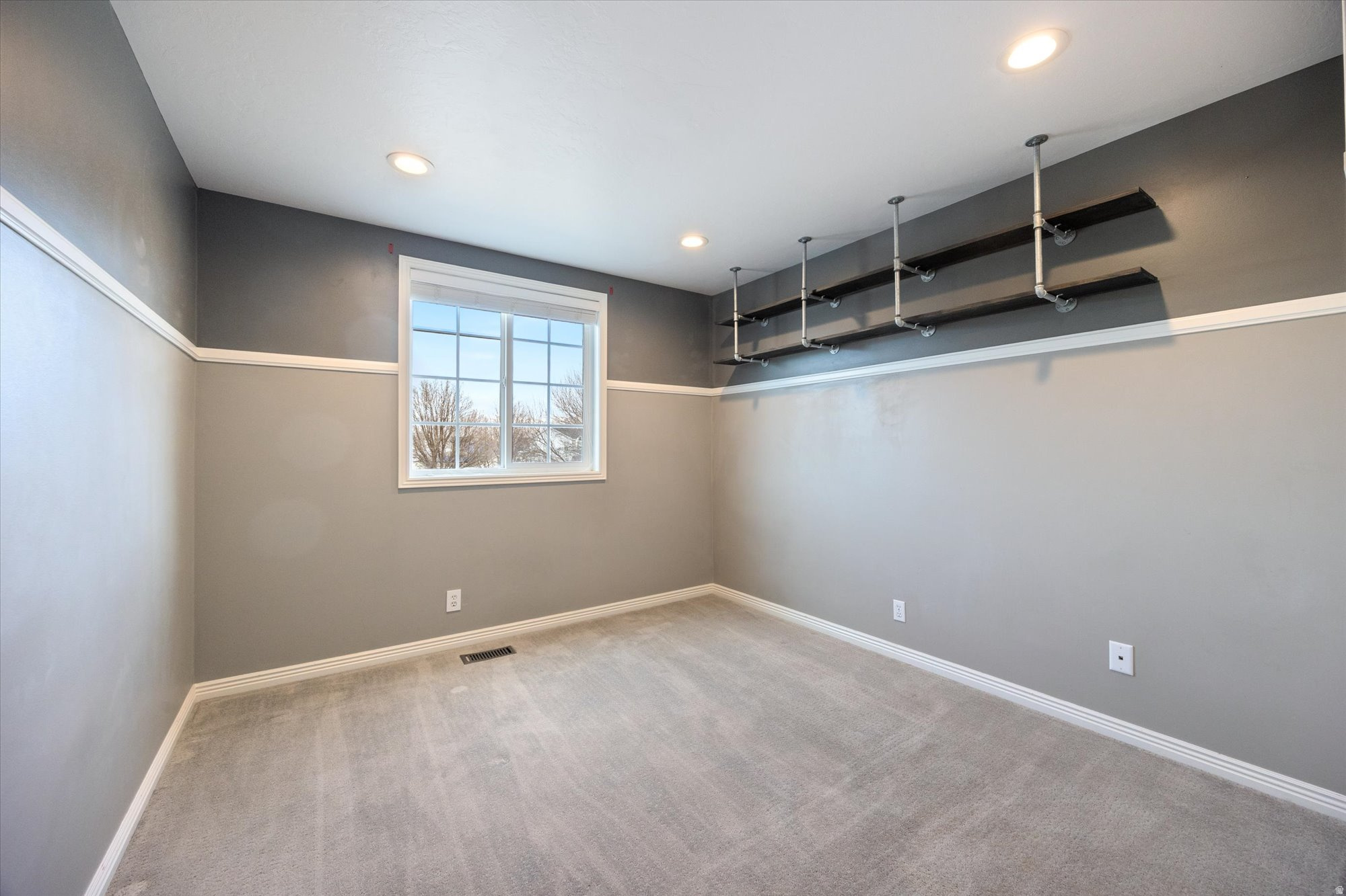 MINDI MEADOWS - Residential