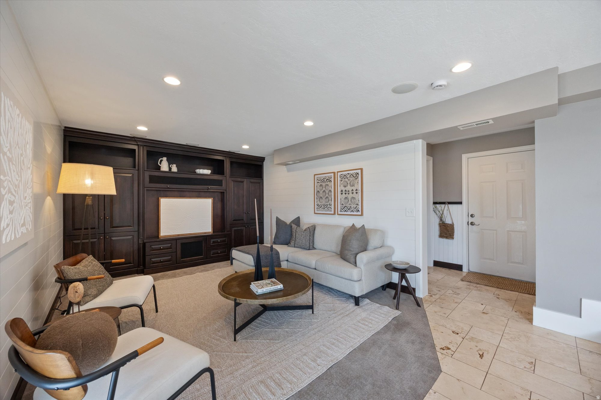 MINDI MEADOWS - Residential