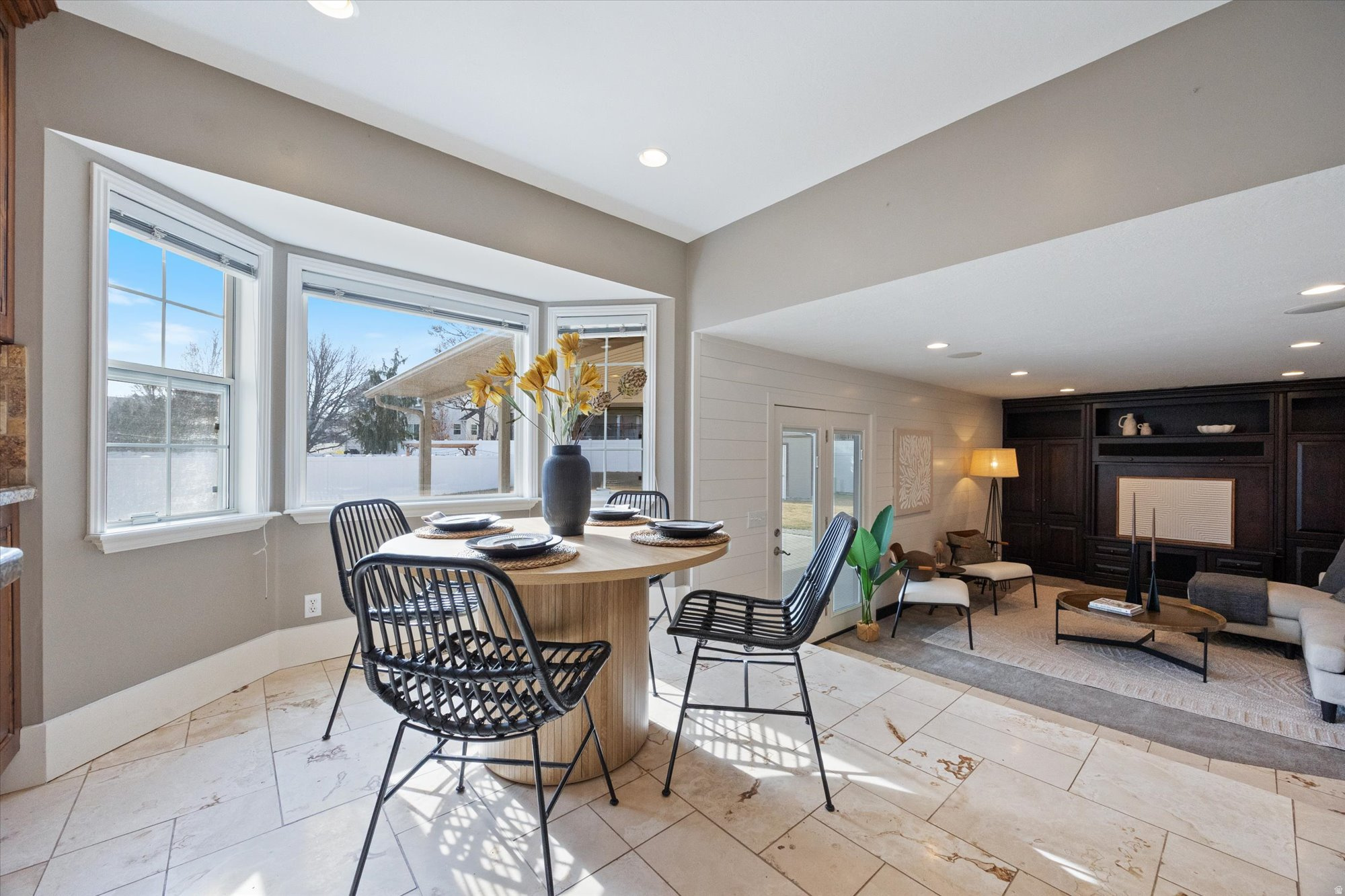 MINDI MEADOWS - Residential