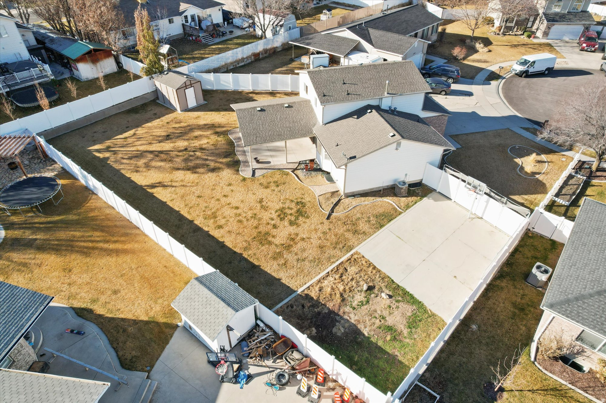 MINDI MEADOWS - Residential