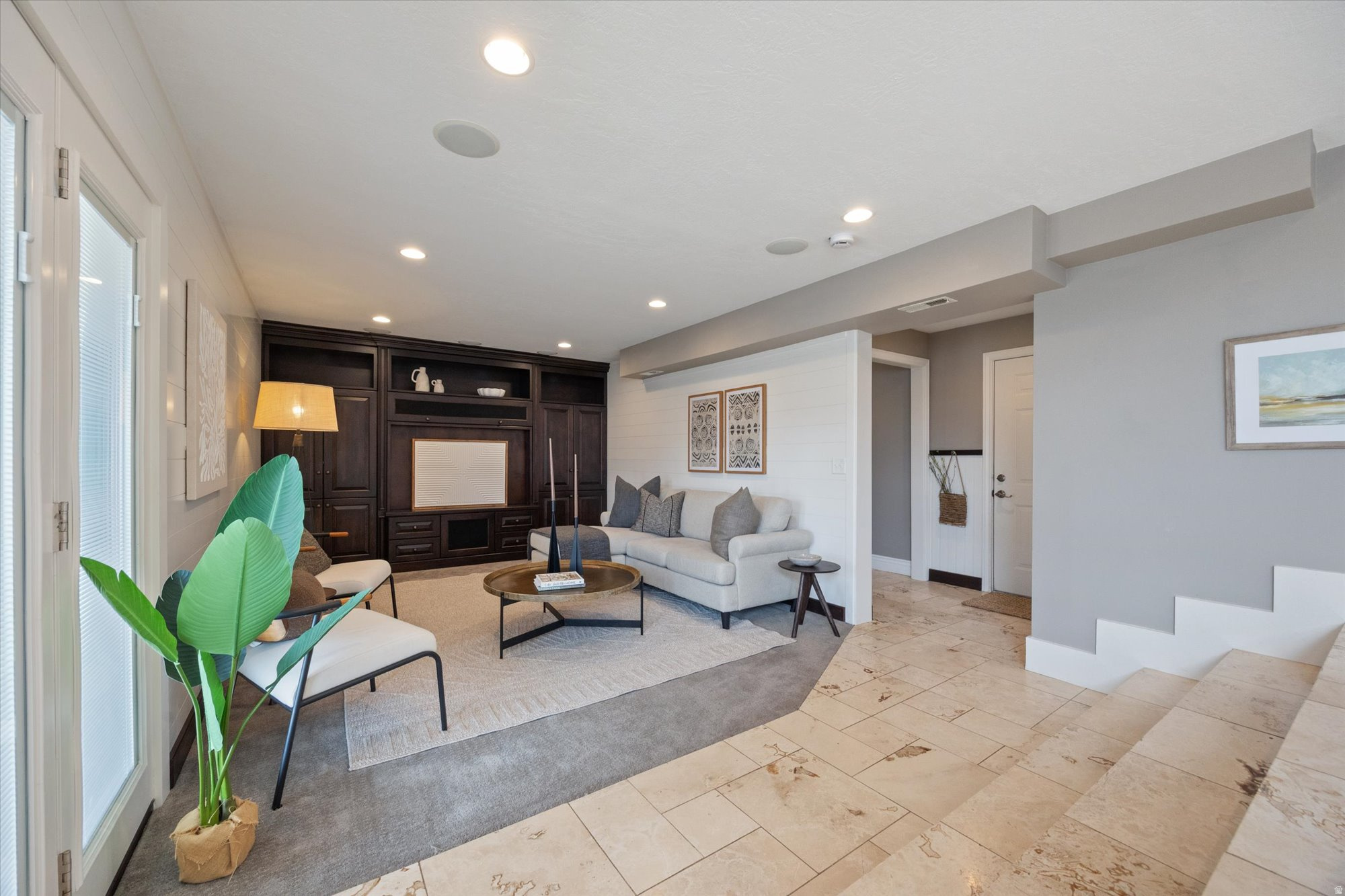 MINDI MEADOWS - Residential