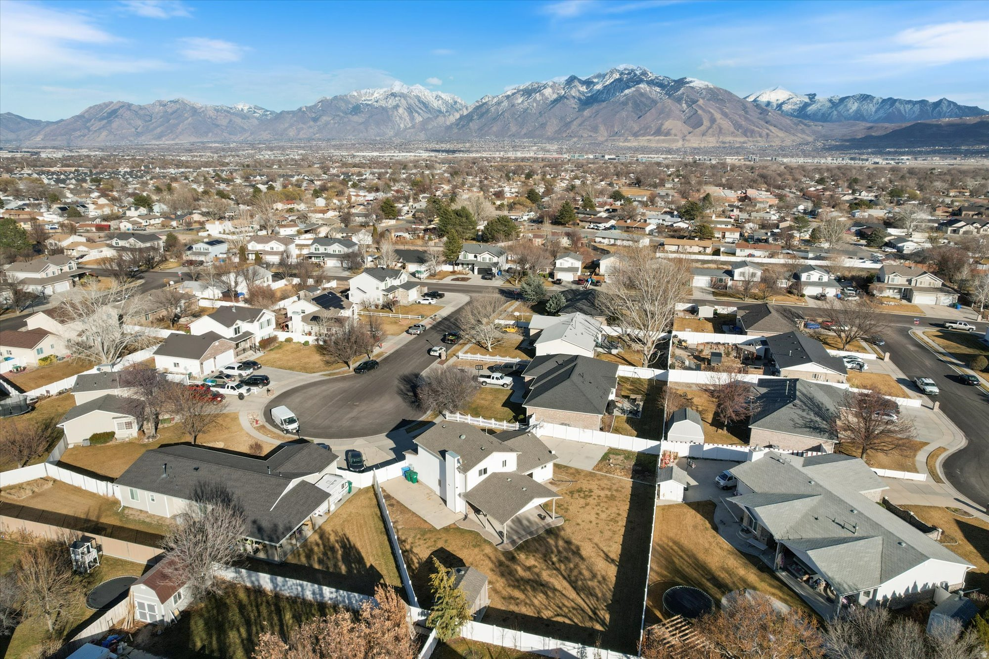 MINDI MEADOWS - Residential