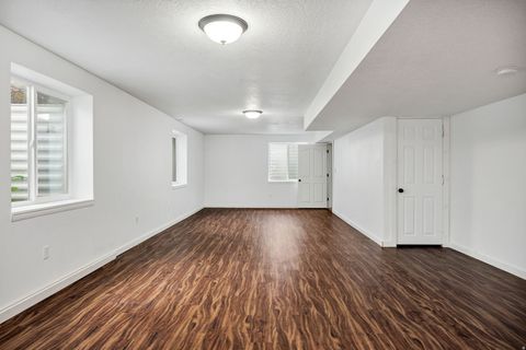 Tiny photo for 517 W 260 N, Smithfield, UT 84335 (MLS # 2173924)