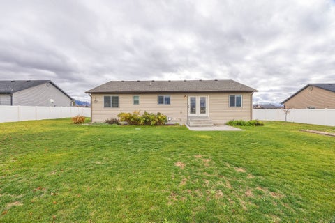 Tiny photo for 517 W 260 N, Smithfield, UT 84335 (MLS # 2173924)