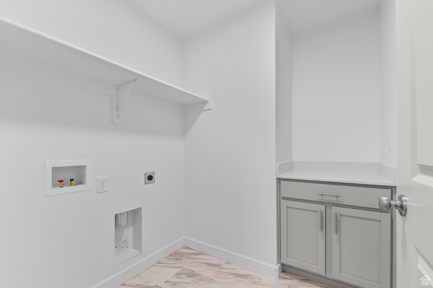 FRANCIS COMMON TOWNS 305 - Residential