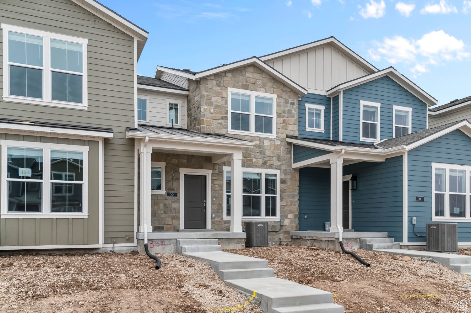 FRANCIS COMMON TOWNS 305 - Residential