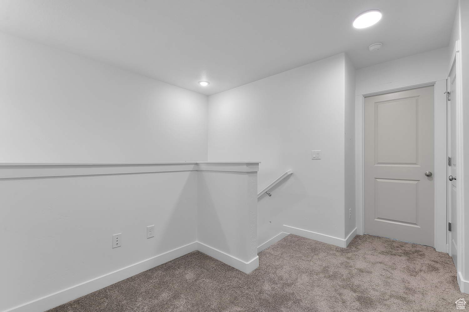 FRANCIS COMMON TOWNS 305 - Residential