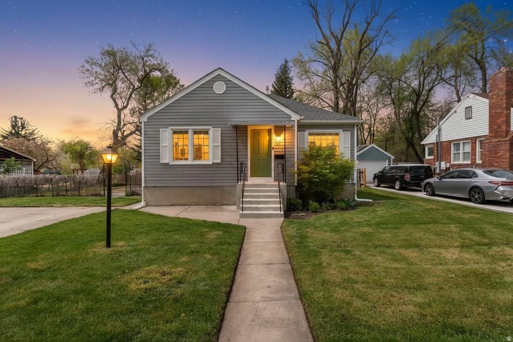 Photo of 141 S 400 E, Logan, UT 84321 (MLS # 2151025)