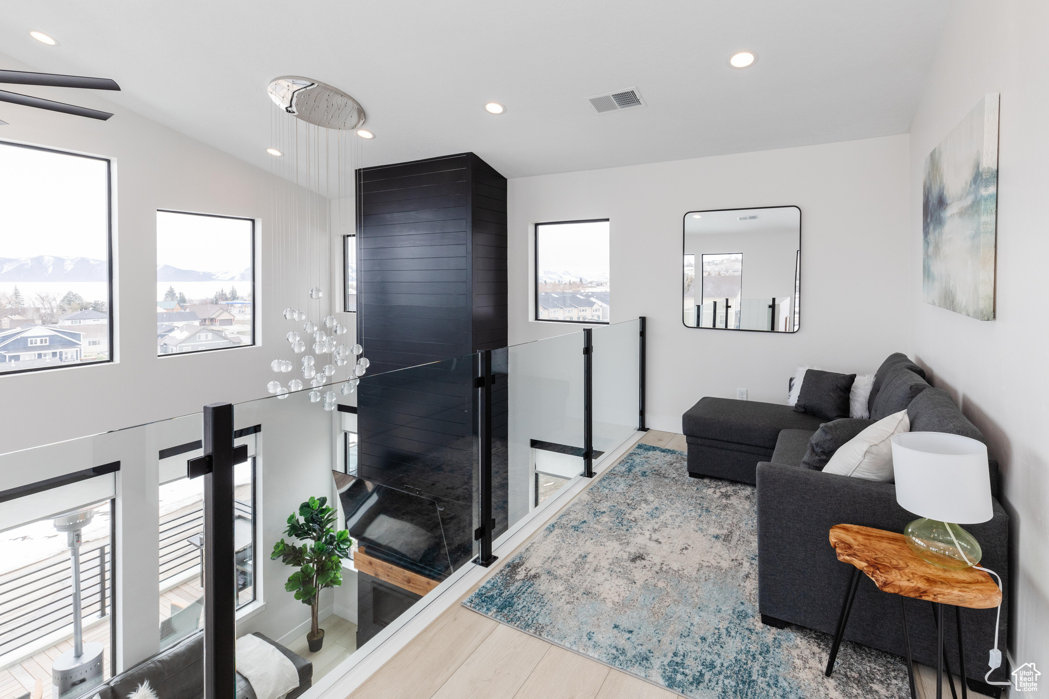 LOCHWOOD - Residential