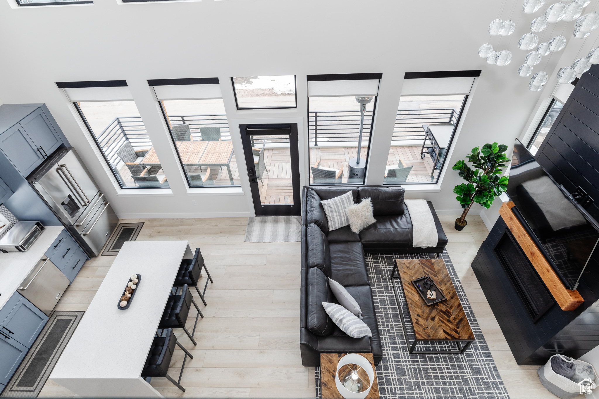 LOCHWOOD - Residential