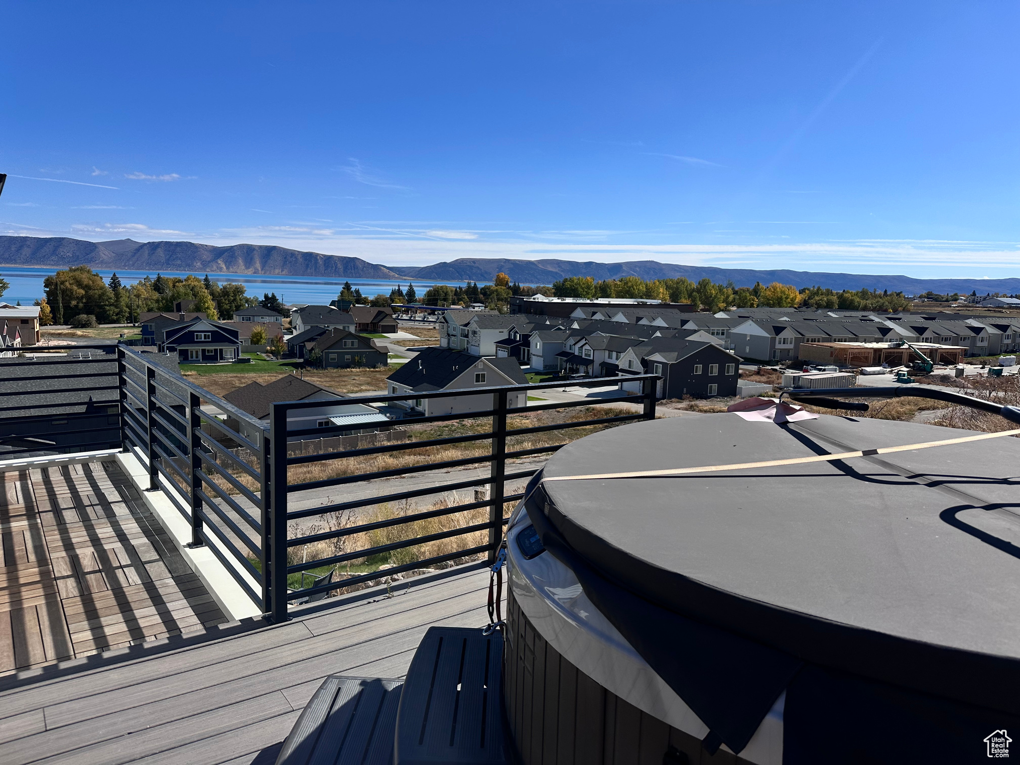 LOCHWOOD - Residential