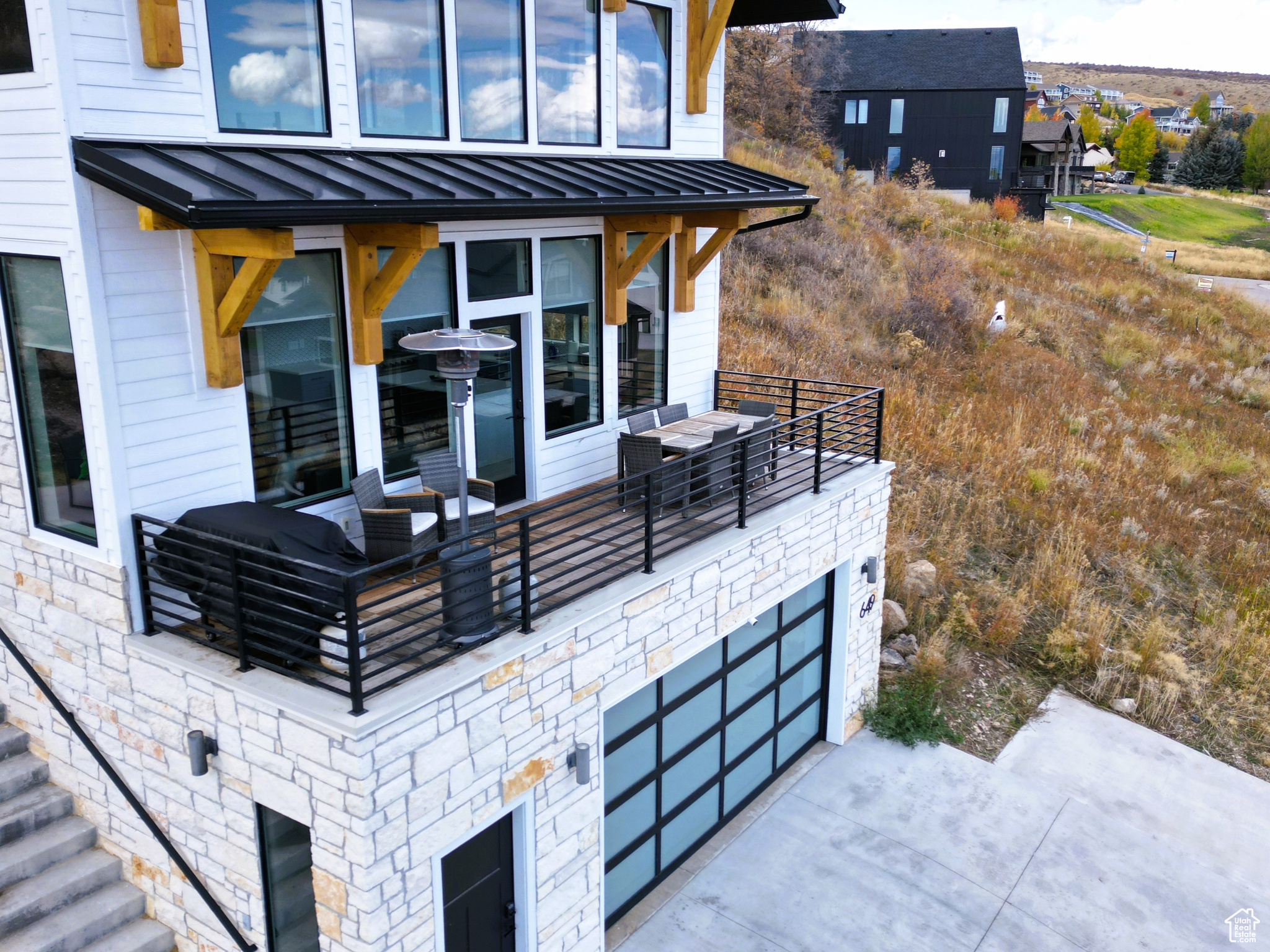 LOCHWOOD - Residential