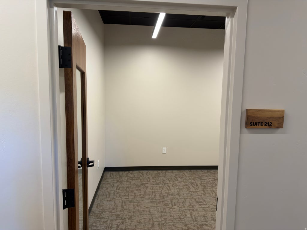 Photo of 76 E 200 N #212, Logan, UT 84321 (MLS # 2180817)