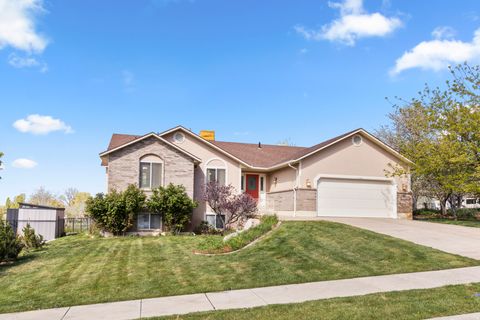 Tiny photo for 2925 N 850 E, Ogden, UT 84403 (MLS # 2149710)