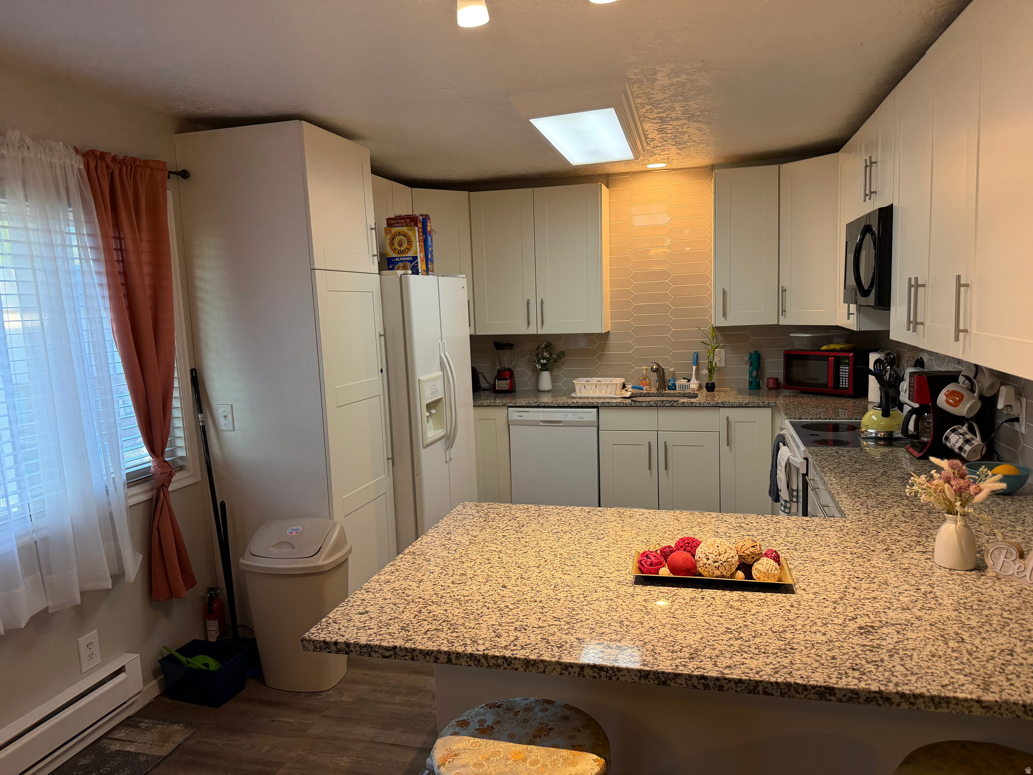 MOUNTAIN VIEW PARK - Residential