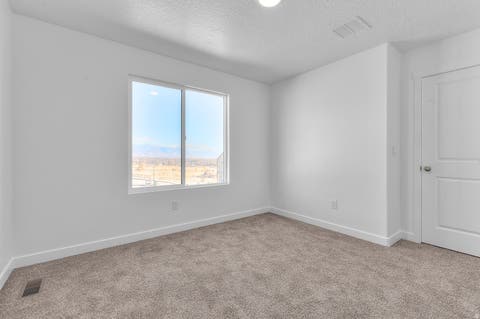 Tiny photo for 2053 N OSTLER PEAK RD E #119, Heber City, UT 84032 (MLS # 2173364)