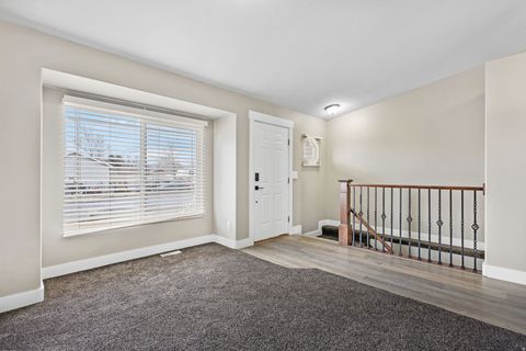 Tiny photo for 1337 W 2050 N, Clinton, UT 84015 (MLS # 2136197)