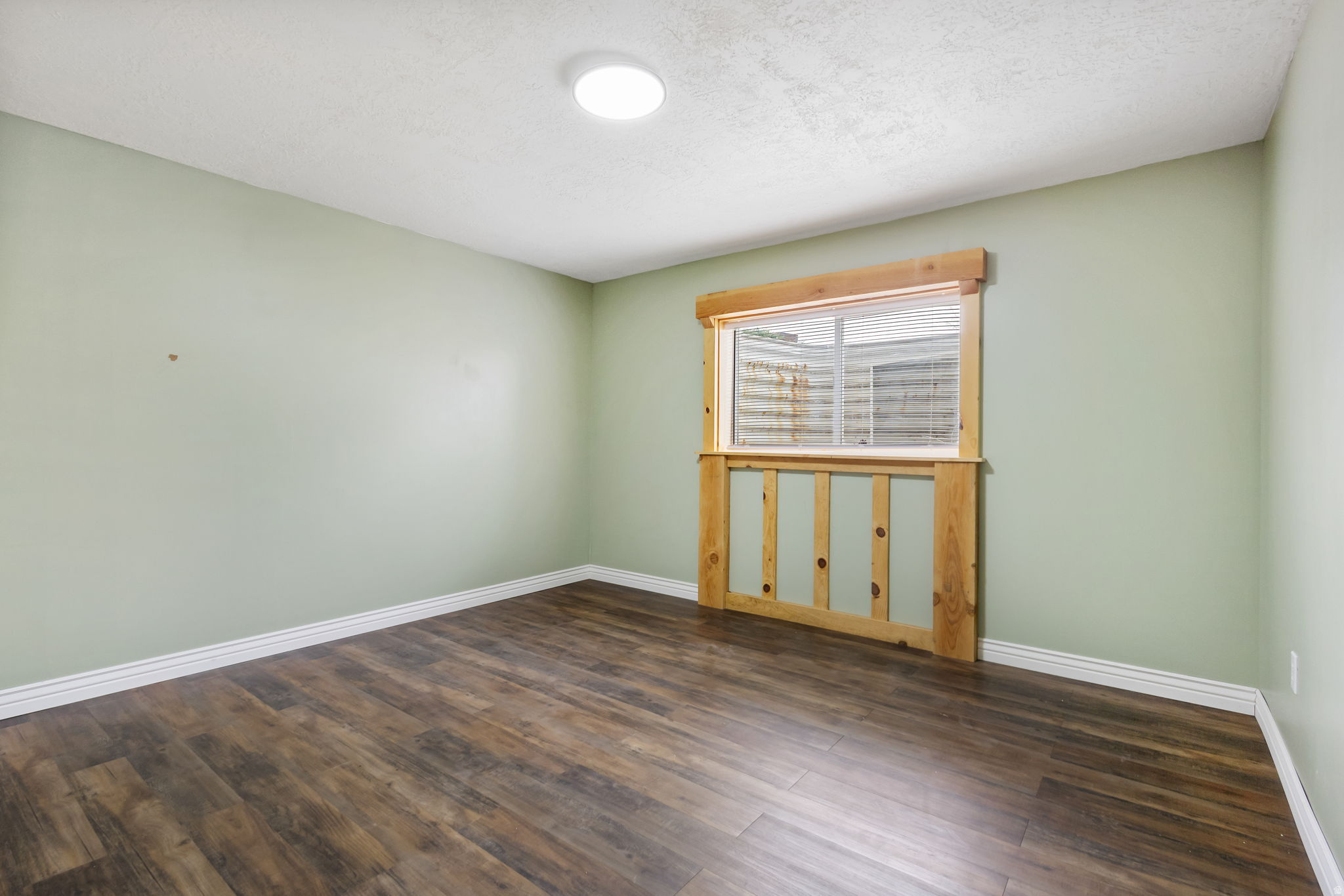 WOODLAND PARK - Residential