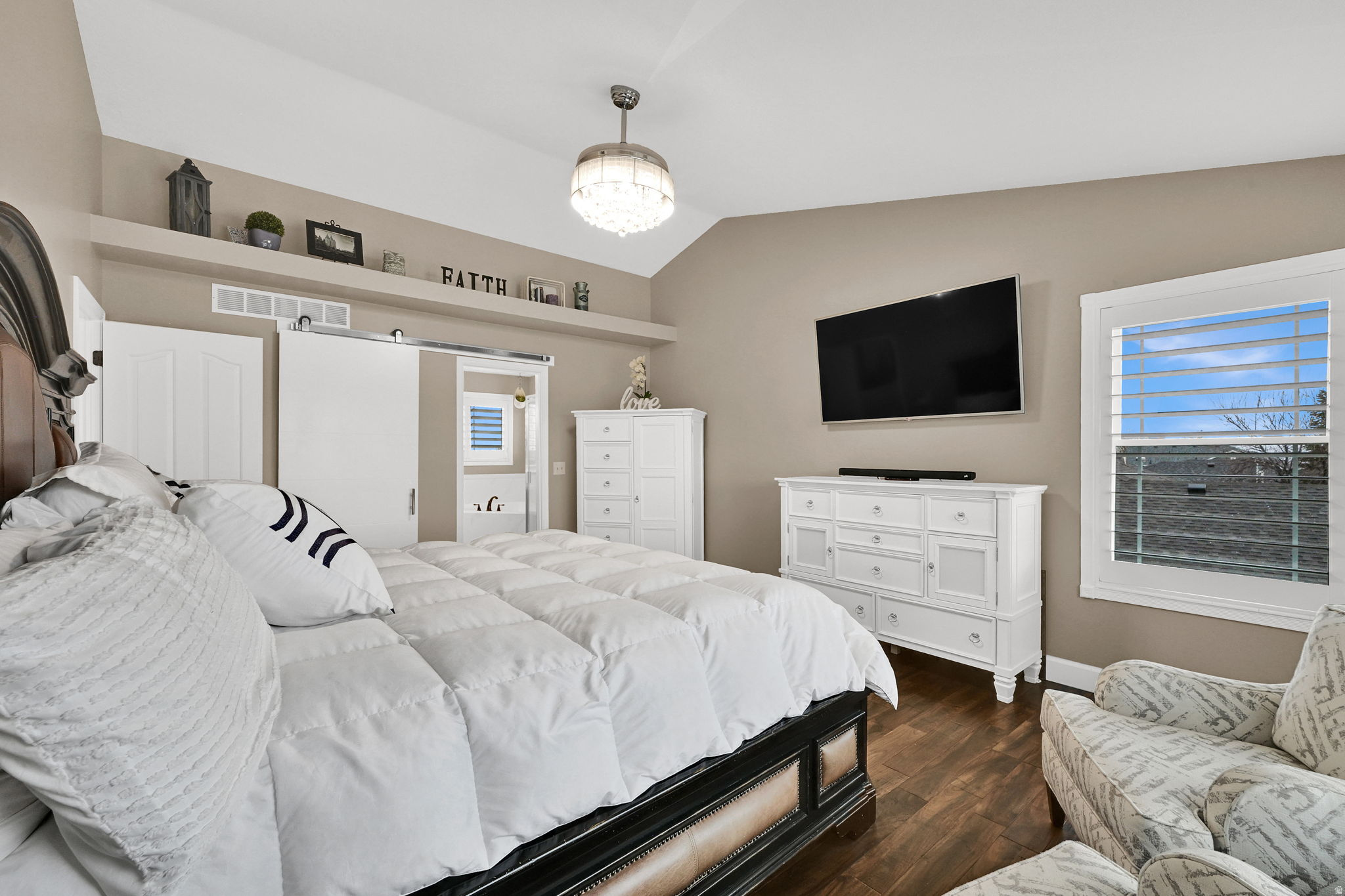 MEADOWS - Residential