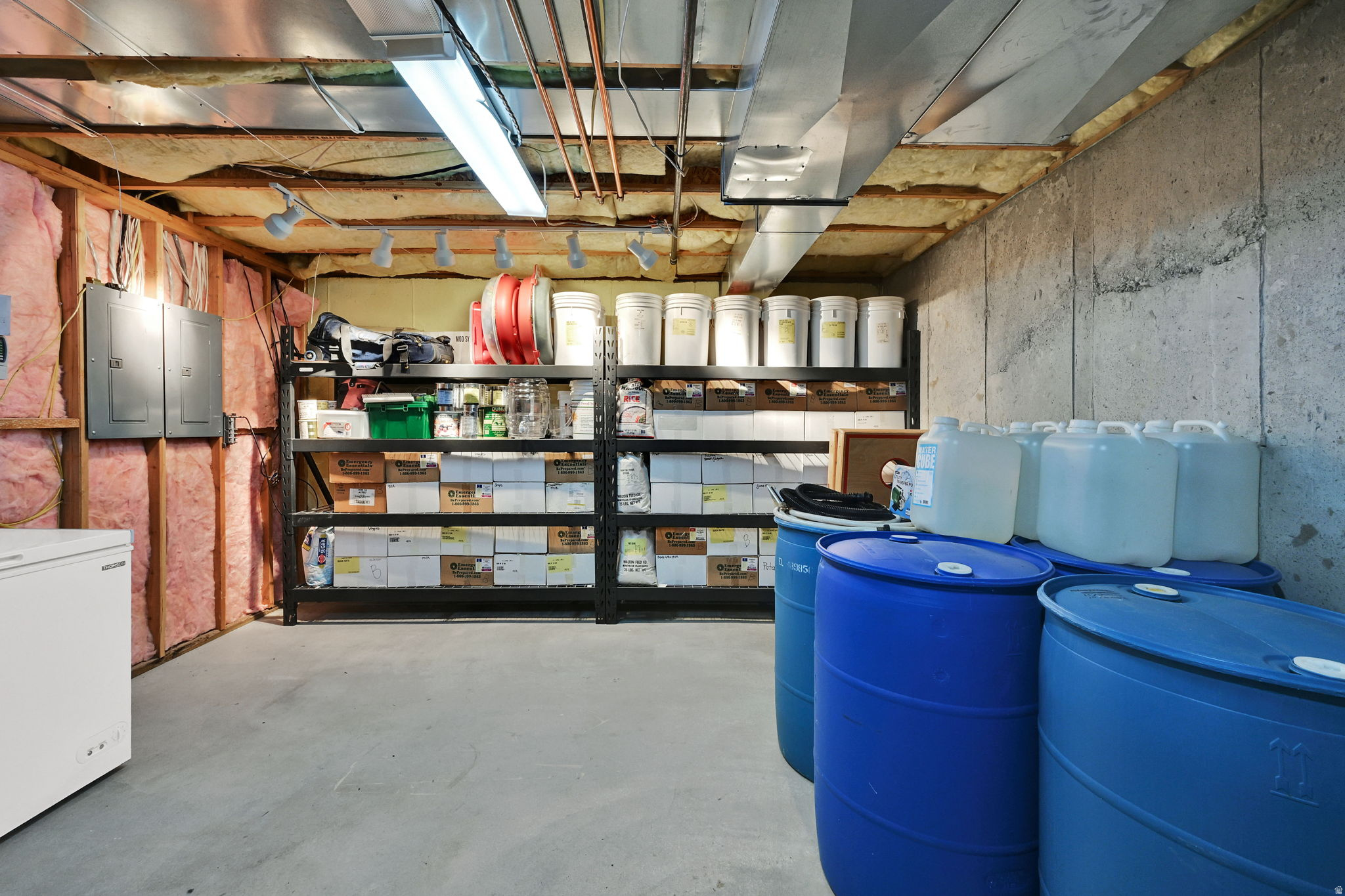 MEADOWS - Residential