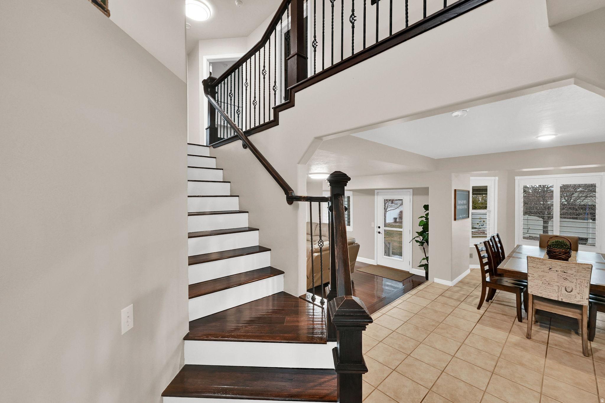 MEADOWS - Residential