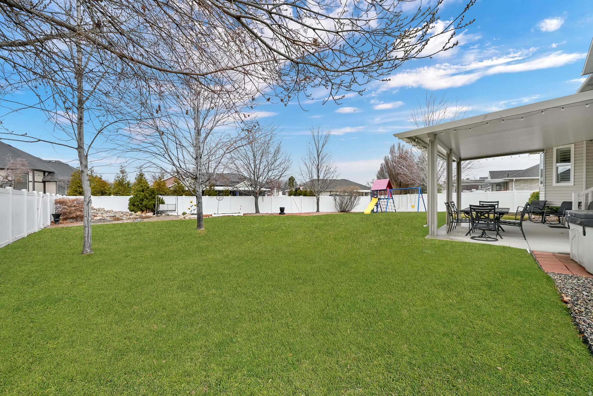 MEADOWS - Residential