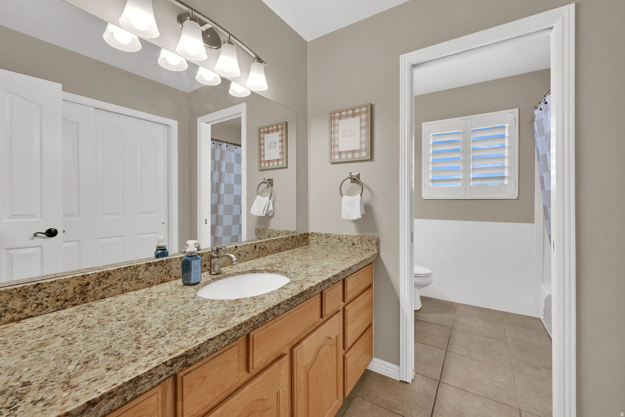 MEADOWS - Residential