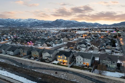 Tiny photo for 349 W MEADOW WALK DR, Heber City, UT 84032 (MLS # 2144881)