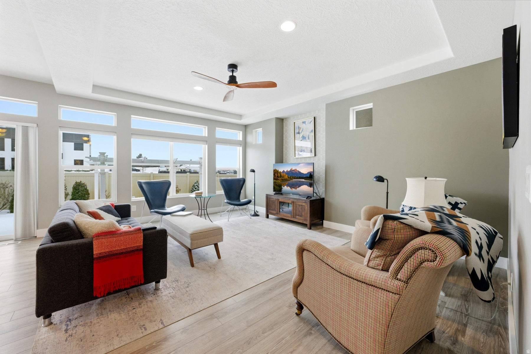 VALLEY STATION - Residential