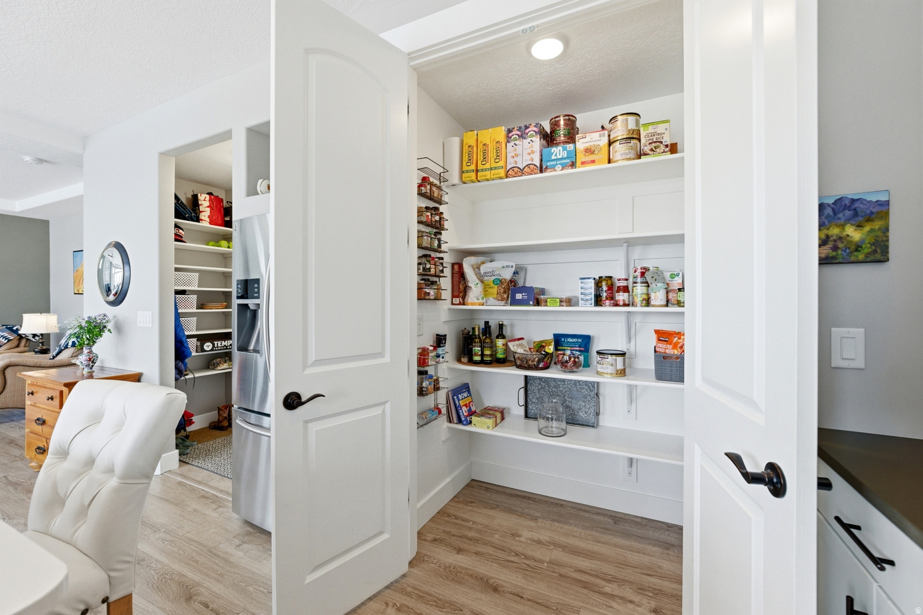 VALLEY STATION - Residential