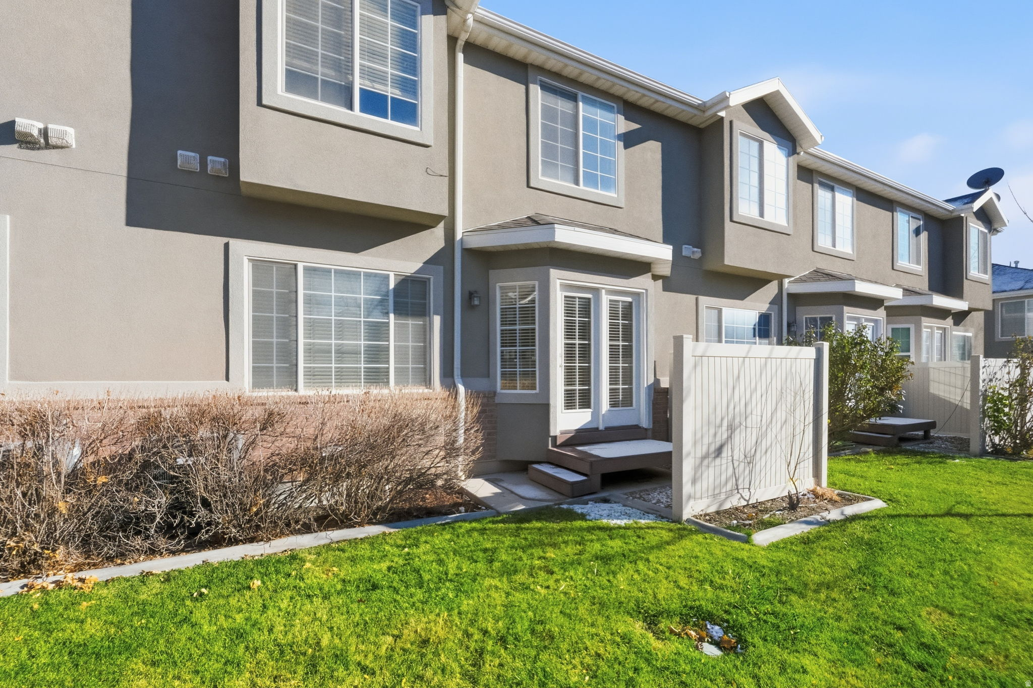 SUMMER VILLAGE CONDO - Residential