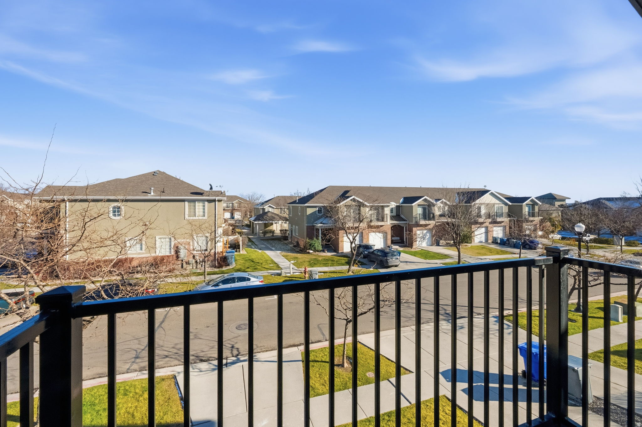 SUMMER VILLAGE CONDO - Residential