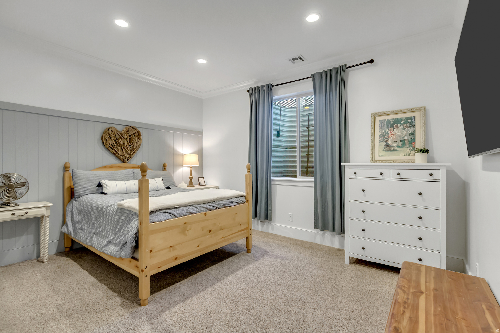 BEACON HILL THE HIGHLANDS - Residential