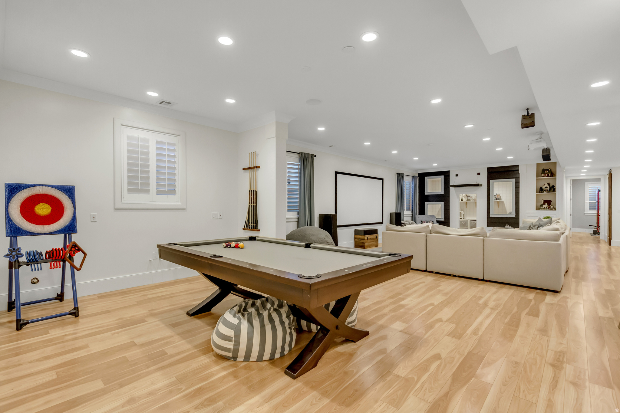 BEACON HILL THE HIGHLANDS - Residential