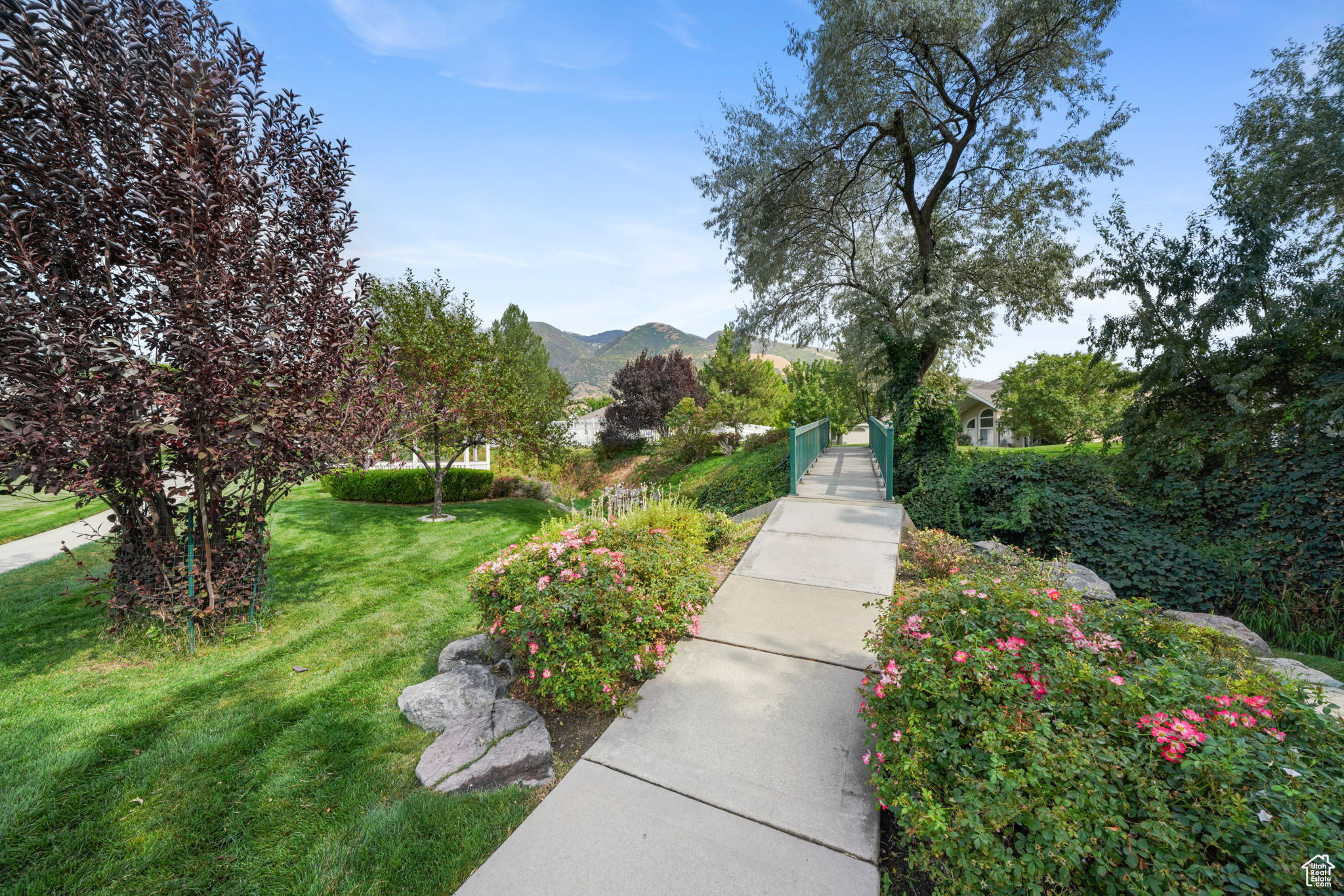 WILLOW BEND - Residential