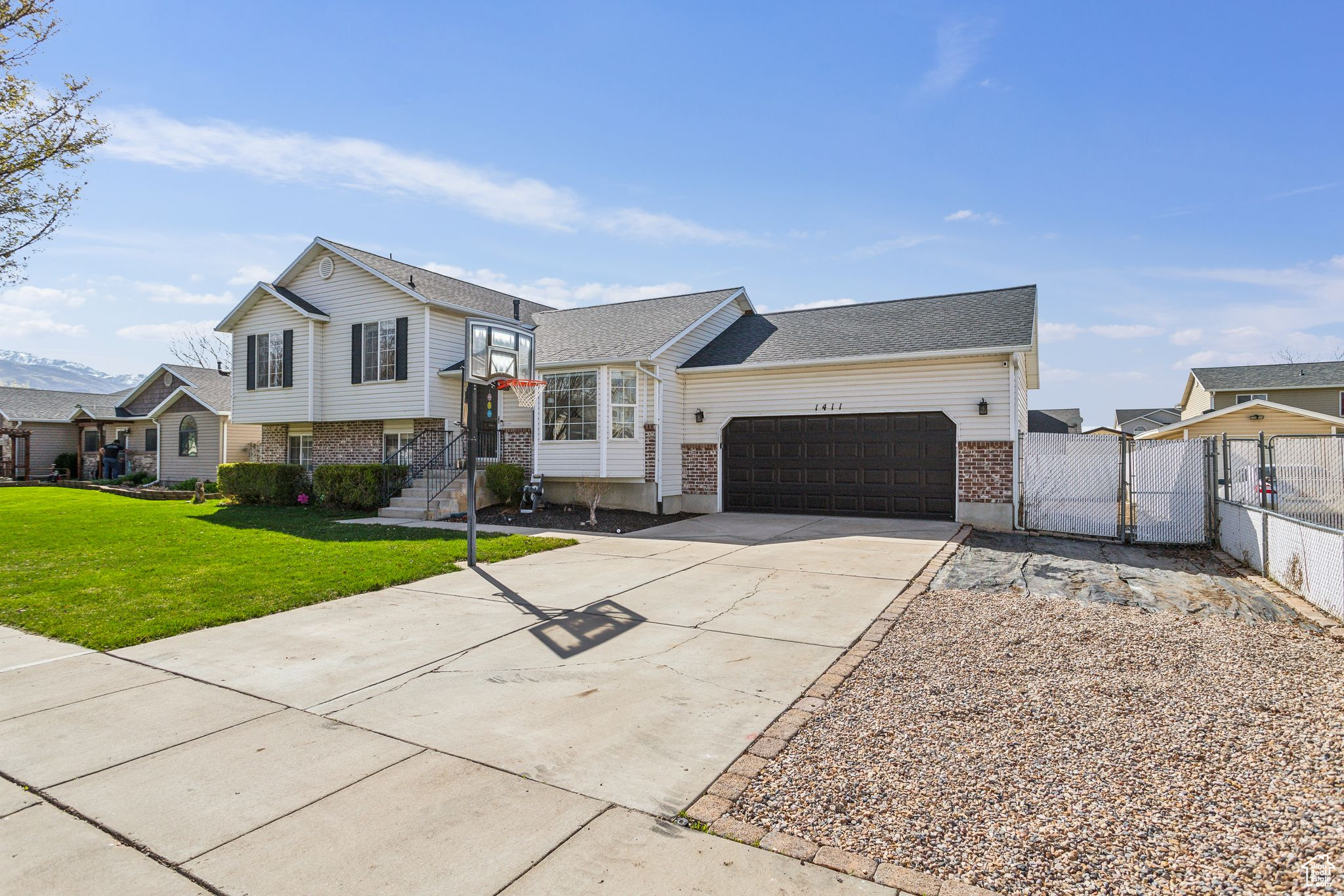1411 W 2100, Woods Cross, Utah image 2