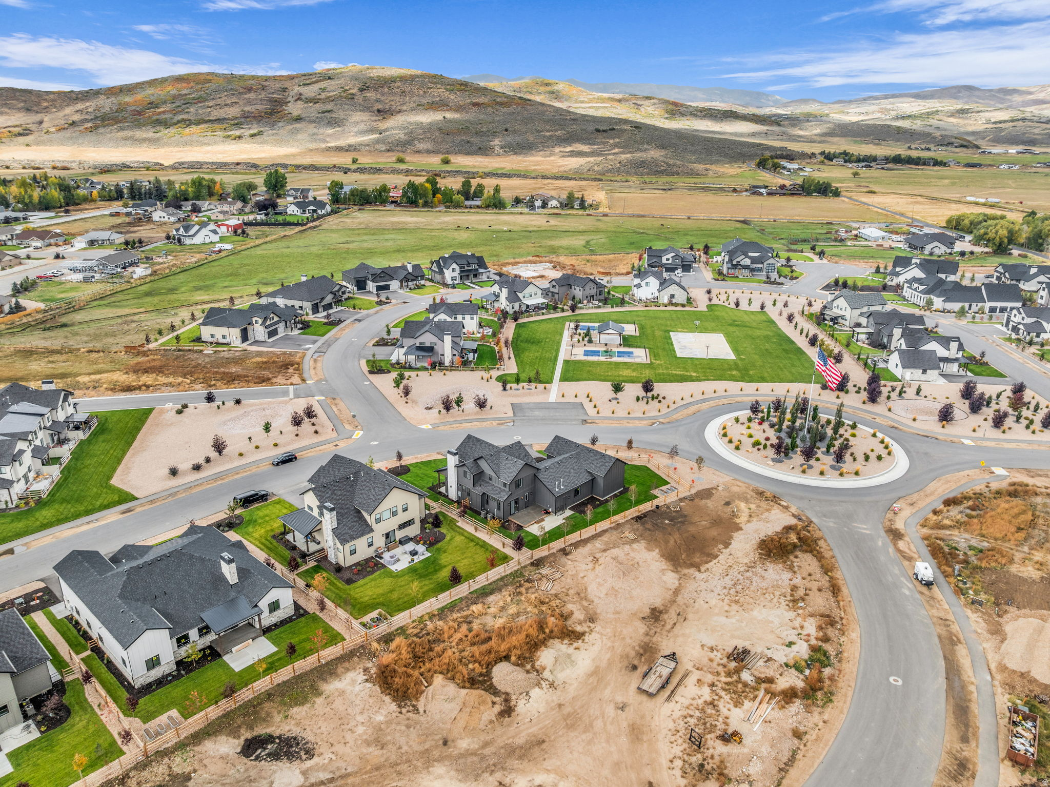 HART CROSSING - Residential