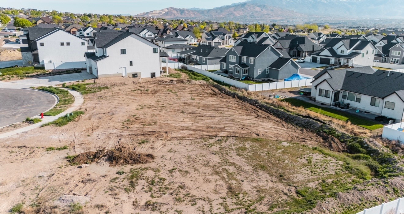 DIGNITY SUBDIVISION - Land