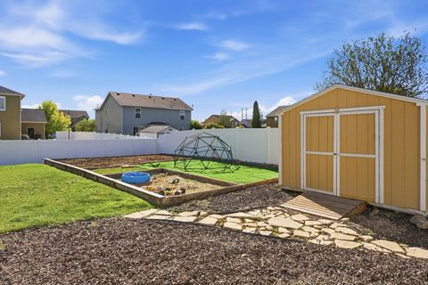 Tiny photo for 476 S WINDCREST WAY, Kaysville, UT 84037 (MLS # 2152696)