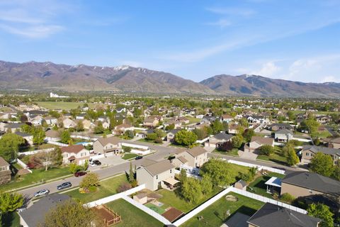 Tiny photo for 476 S WINDCREST WAY, Kaysville, UT 84037 (MLS # 2152696)
