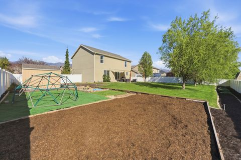 Tiny photo for 476 S WINDCREST WAY, Kaysville, UT 84037 (MLS # 2152696)
