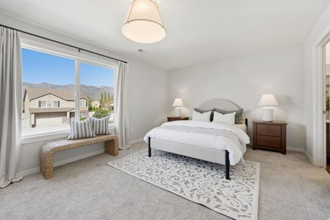 Tiny photo for 476 S WINDCREST WAY, Kaysville, UT 84037 (MLS # 2152696)