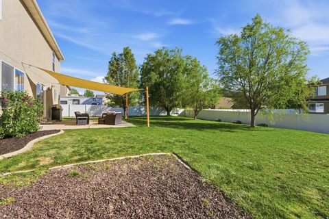 Tiny photo for 476 S WINDCREST WAY, Kaysville, UT 84037 (MLS # 2152696)
