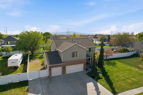 Tiny photo for 476 S WINDCREST WAY, Kaysville, UT 84037 (MLS # 2152696)