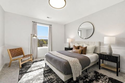 Tiny photo for 476 S WINDCREST WAY, Kaysville, UT 84037 (MLS # 2152696)