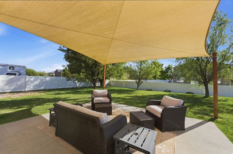 Tiny photo for 476 S WINDCREST WAY, Kaysville, UT 84037 (MLS # 2152696)