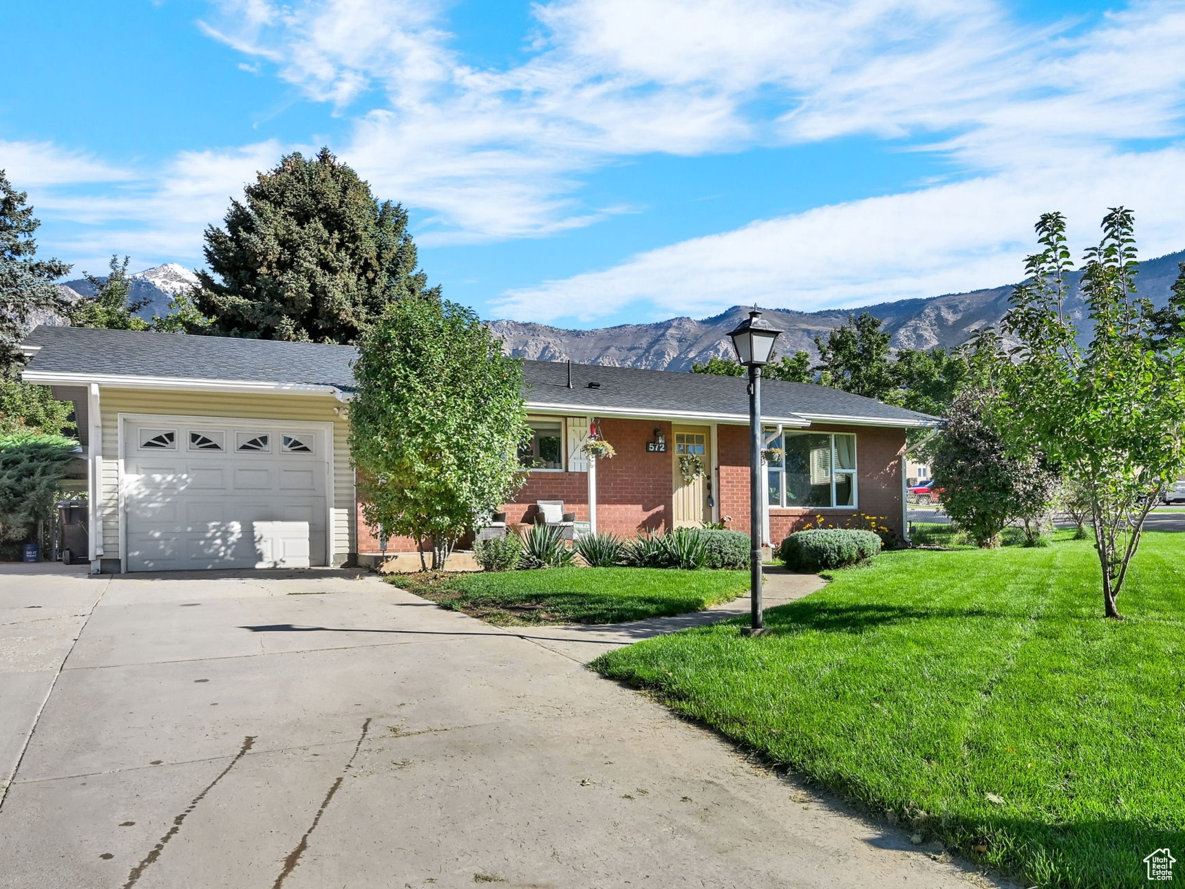 LOMOND ACRES - Residential