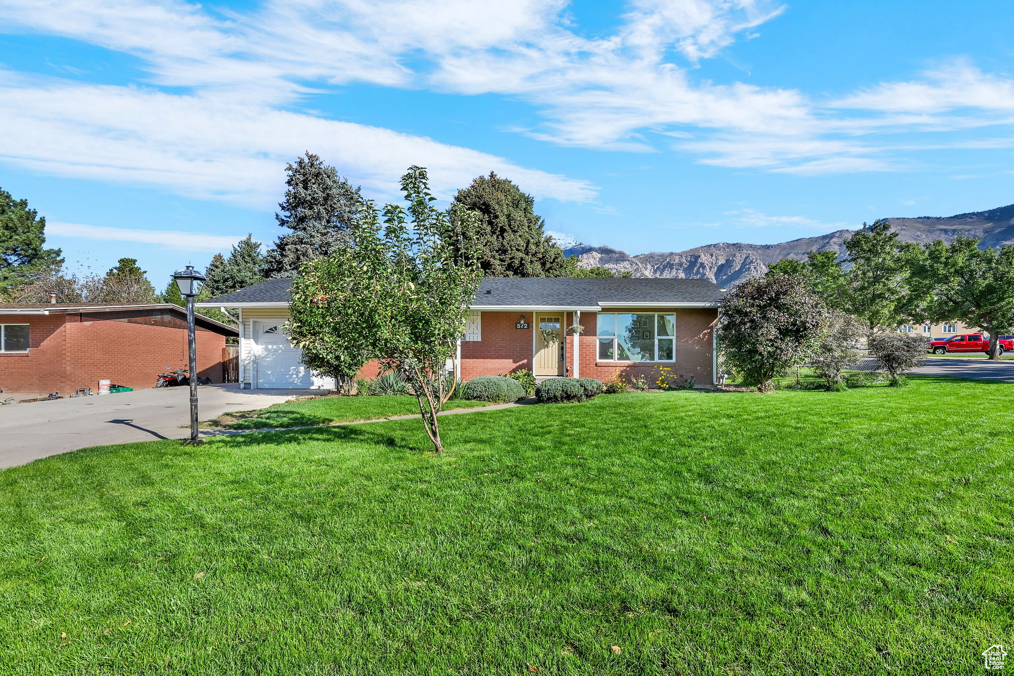 LOMOND ACRES - Residential