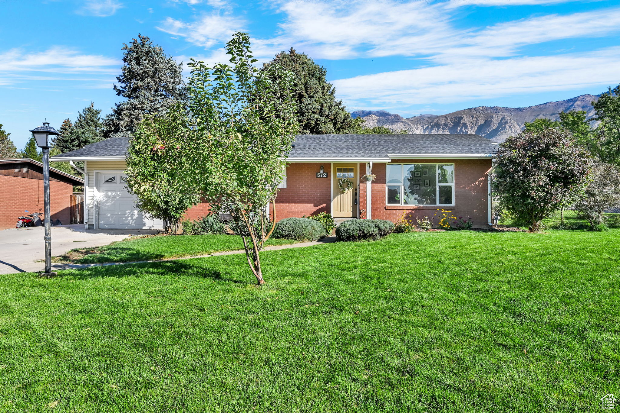 LOMOND ACRES - Residential