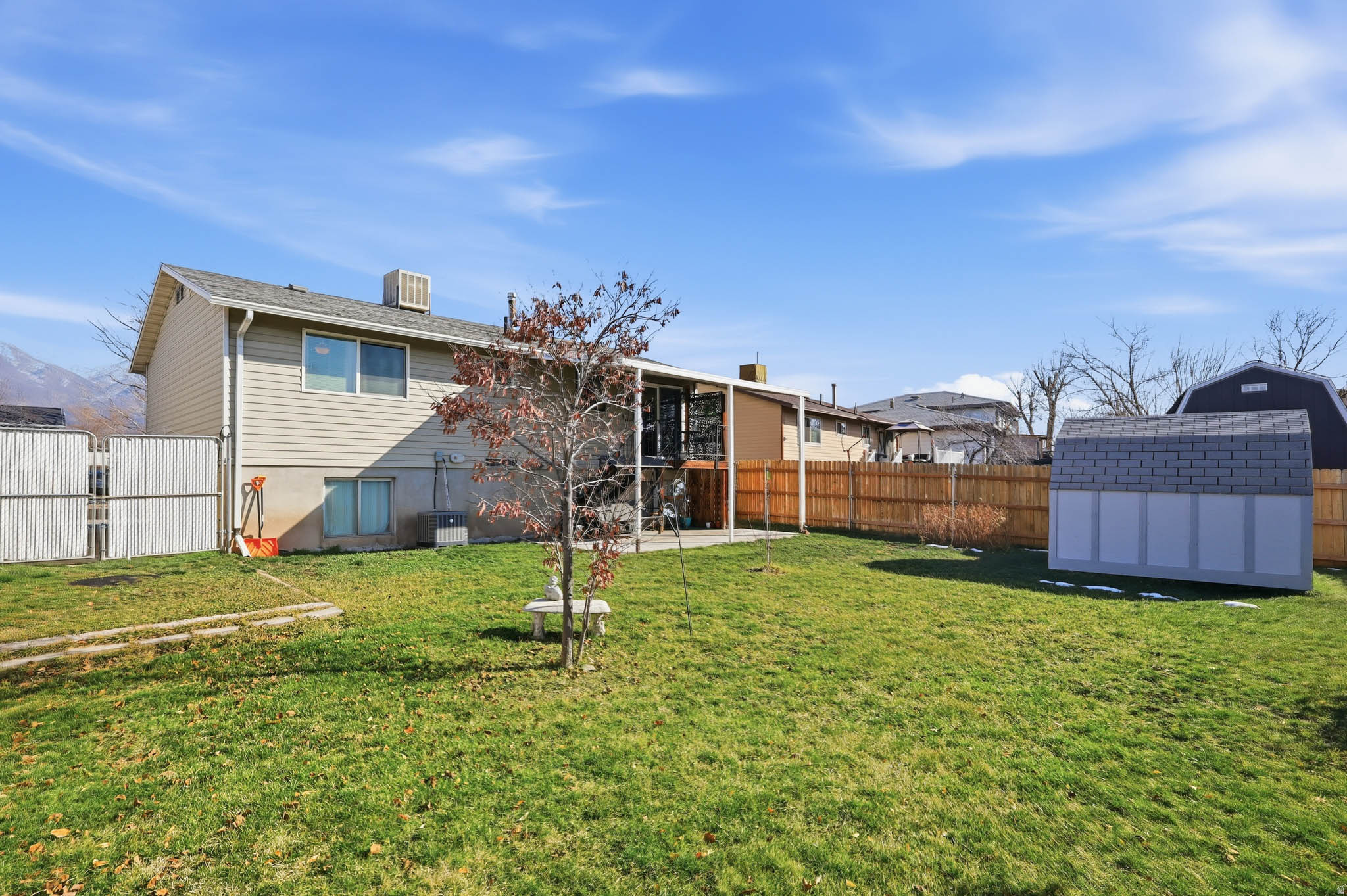 EASTVIEW - Residential